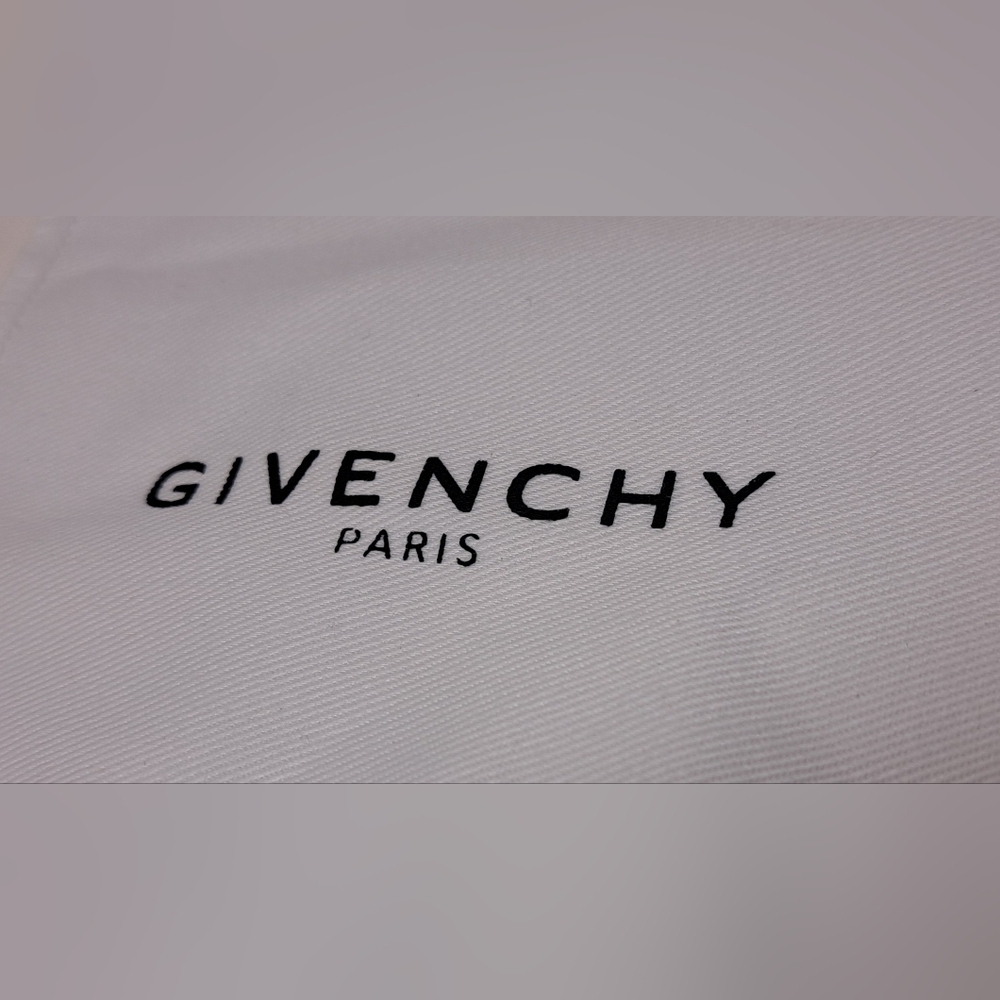 Givenchy Paris Cardholder Wallet Pocket Calf Leather Accessory Black Rare - Picture 14 of 16